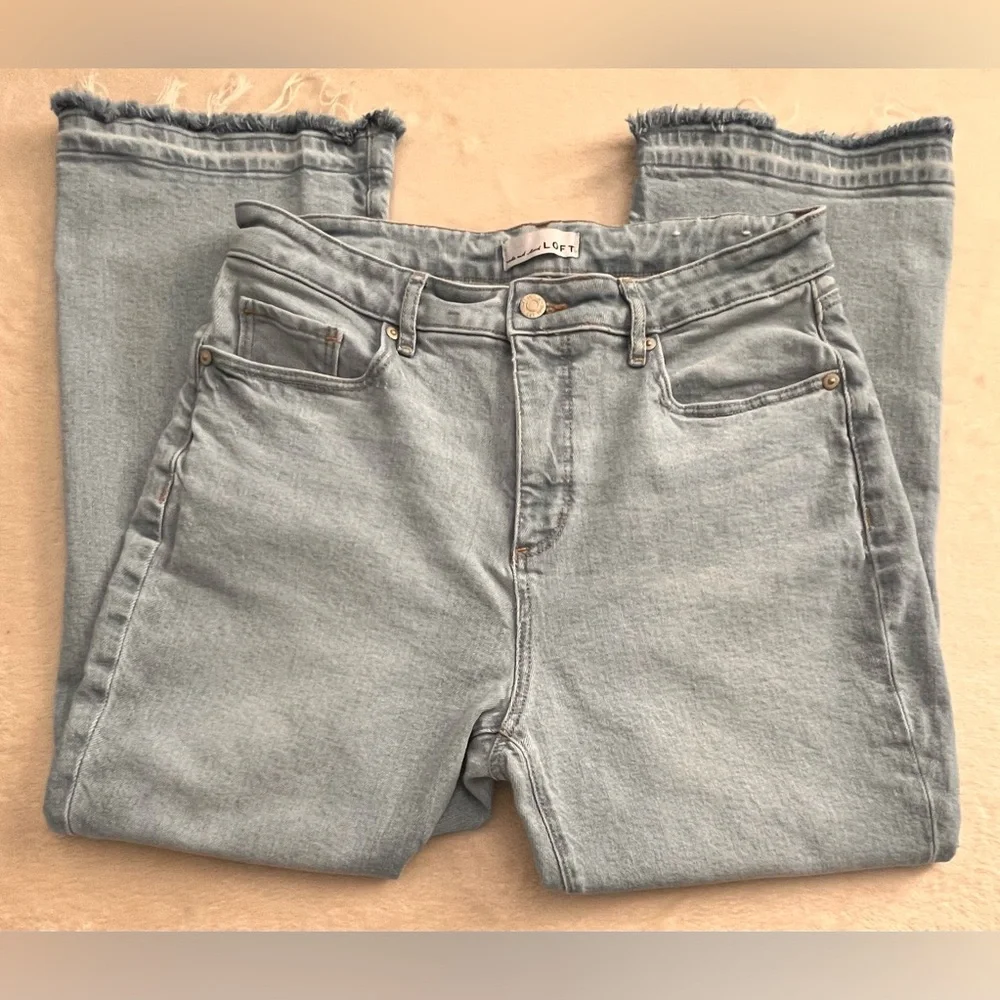 LOFT Light Blue The Kick Crop Denim Jeans, Size 30/10 - Picture 2 of 12